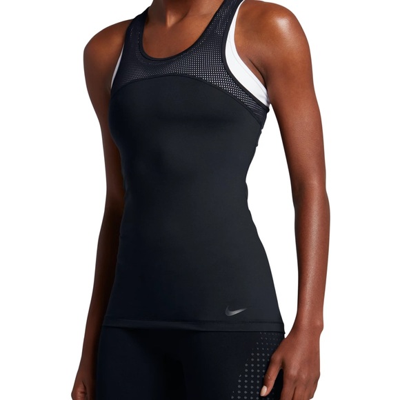 Nike pro hypercool tank top in black - Picture 1 of 4